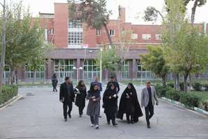 بازدید سرپرست مرکز پژوهش‌های علمی و فناوری دانشجویان دانشگاه علوم پزشکی تهران از واحد مرکز پژوهش‌های دانشجویی دانشکده پرستاری و مامایی