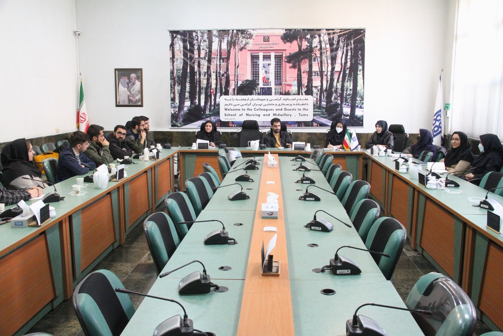 نشست مشترک مسئولان آموزشی و دانشجویی با نمایندگان مقطع کارشناسی پرستاری و مامایی